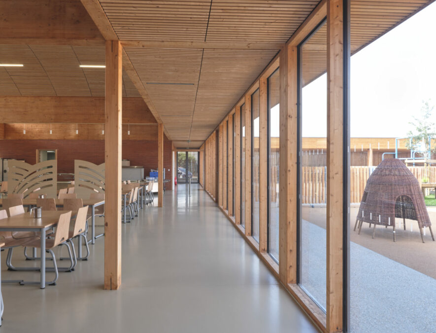 Construction d'un groupe scolaire Rosa Bonheur en bois